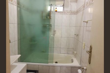 Casa à venda com 296m², 4 quartos e 4 vagas