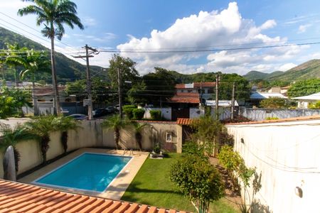 Casa à venda com 360m², 6 quartos e 4 vagas Casa à venda com 360m², 6 quartos e 4 vagasVista da Suíte