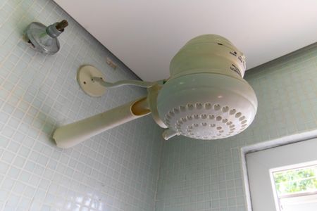 Casa à venda com 360m², 6 quartos e 4 vagas Casa à venda com 360m², 6 quartos e 4 vagasBanheiro Social 2