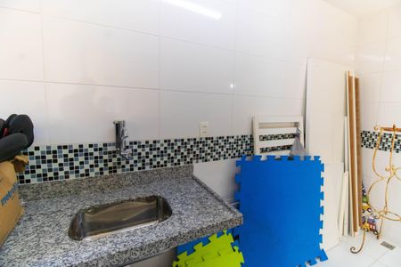 Casa à venda com 360m², 6 quartos e 4 vagas Casa à venda com 360m², 6 quartos e 4 vagasAnexo Cozinha