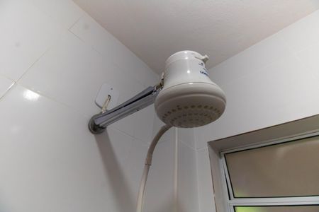 Casa à venda com 360m², 6 quartos e 4 vagas Casa à venda com 360m², 6 quartos e 4 vagasChuveiro