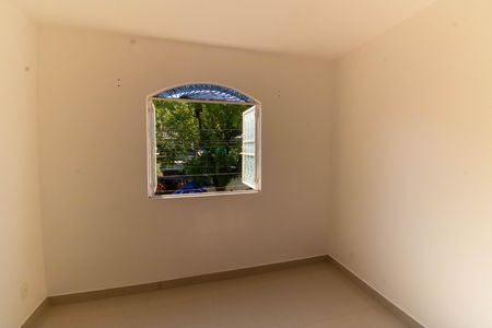 Casa à venda com 360m², 6 quartos e 4 vagas Casa à venda com 360m², 6 quartos e 4 vagasAnexo Quarto 2