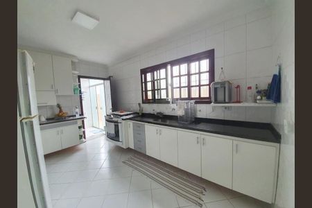 Casa à venda com 190m², 3 quartos e 3 vagas