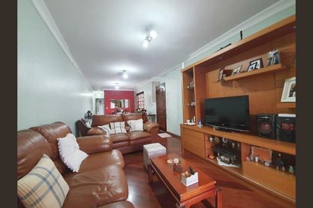 Casa à venda com 190m², 3 quartos e 3 vagas
