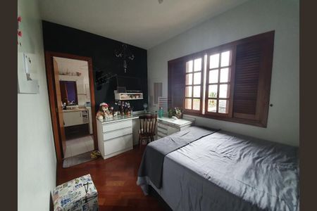 Casa à venda com 190m², 3 quartos e 3 vagas