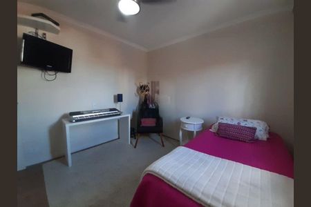 Casa à venda com 120m², 3 quartos e 2 vagas