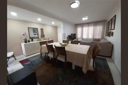 Casa à venda com 120m², 3 quartos e 2 vagas