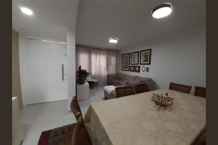 Casa à venda com 120m², 3 quartos e 2 vagas