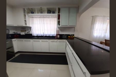 Casa à venda com 120m², 3 quartos e 2 vagas