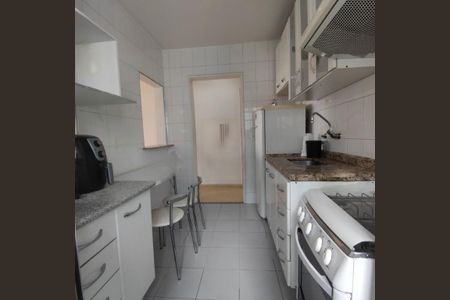 Apartamento à venda com 61m², 3 quartos e sem vaga