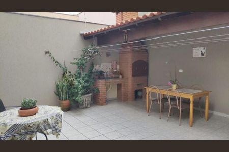Casa à venda com 146m², 3 quartos e 4 vagas