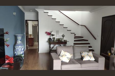 Casa à venda com 146m², 3 quartos e 4 vagas