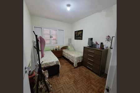 Casa à venda com 6 quartos, 223m² em Jaguaré, São Paulo