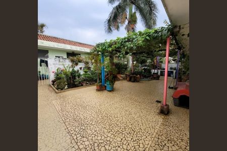 Casa à venda com 6 quartos, 223m² em Jaguaré, São Paulo