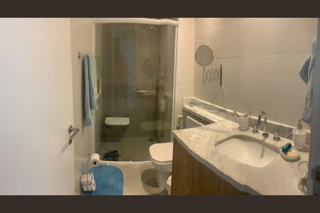 Apartamento à venda com 70m², 2 quartos e 1 vaga