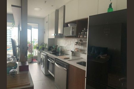 Apartamento à venda com 70m², 2 quartos e 1 vaga