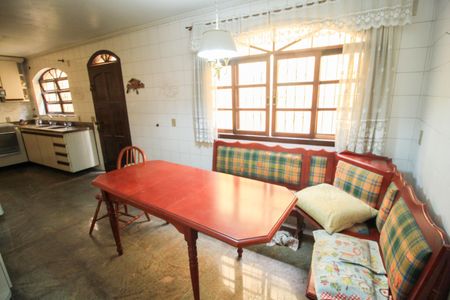 Casa à venda com 303m², 3 quartos e 1 vagaCopa