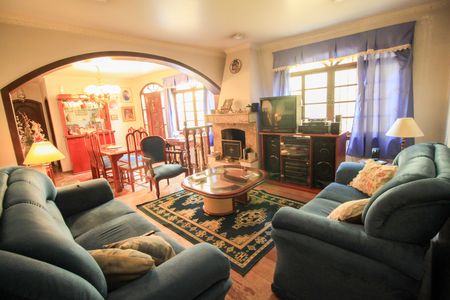 Casa à venda com 303m², 3 quartos e 1 vagaSala