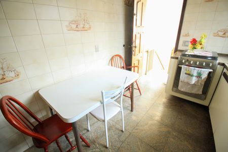 Casa à venda com 303m², 3 quartos e 1 vagaEdícula - Sala/Cozinha