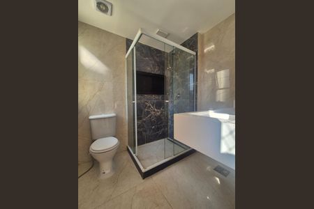 Apartamento para alugar com 130m², 3 quartos e 2 vagasBanheiro da Suíte