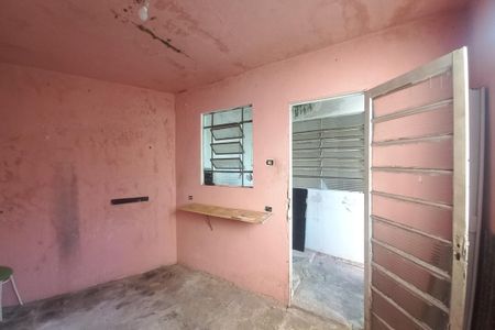 Casa à venda com 297m², 3 quartos e 8 vagasQuarto de Serviço da  Edícula