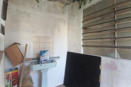 Casa à venda com 297m², 3 quartos e 8 vagasÁrea de Serviço 2