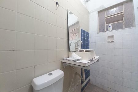 Casa à venda com 297m², 3 quartos e 8 vagasBanheiro