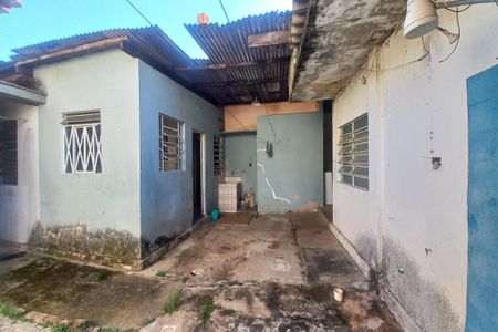Casa à venda com 297m², 3 quartos e 8 vagasQuintal