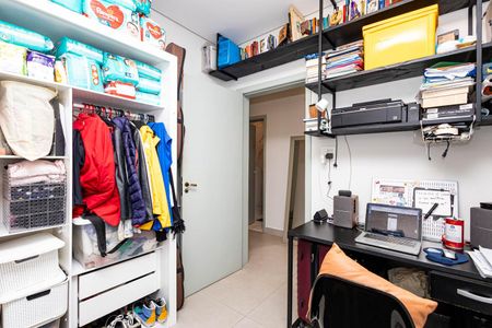 Apartamento à venda com 65m², 2 quartos e 1 vagaQuarto 2