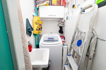 Apartamento à venda com 65m², 2 quartos e 1 vagaÁrea de Serviço