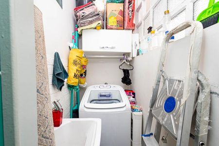 Apartamento à venda com 65m², 2 quartos e 1 vagaÁrea de Serviço