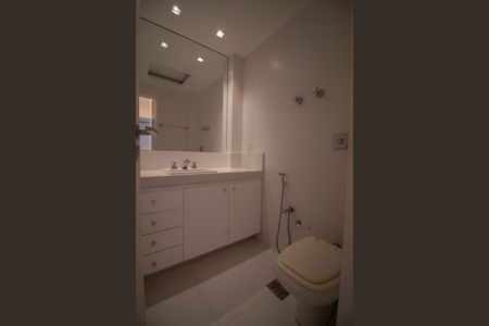 Apartamento à venda com 250m², 3 quartos e 1 vagaBanheiro Suíte 1 