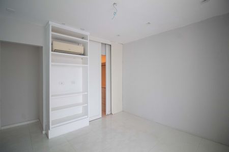 Apartamento à venda com 250m², 3 quartos e 1 vagaSuíte 1