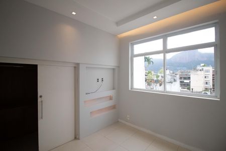 Apartamento à venda com 250m², 3 quartos e 1 vagaQuarto