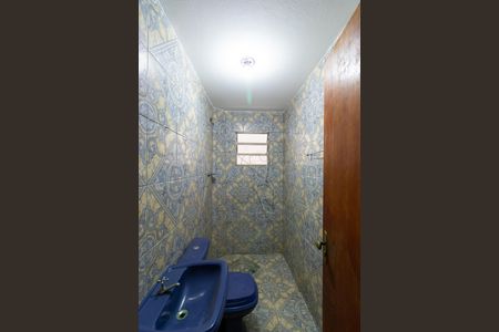 Casa para alugar com 90m², 2 quartos e 1 vaga Casa para alugar com 90m², 2 quartos e 1 vagaBanheiro