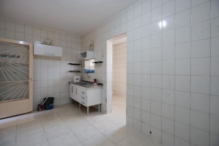 Casa para alugar com 60m², 2 quartos e sem vaga Casa para alugar com 60m², 2 quartos e sem vagaCozinha