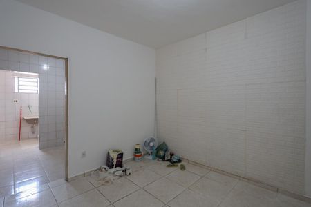 Casa para alugar com 60m², 2 quartos e sem vaga Casa para alugar com 60m², 2 quartos e sem vagaSala