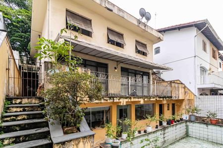 Casa à venda com 320m², 4 quartos e 2 vagasPiscina