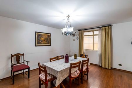 Casa à venda com 320m², 4 quartos e 2 vagasSala de jantar