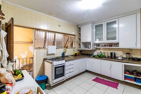 Casa à venda com 320m², 4 quartos e 2 vagasCozinha