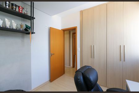 Apartamento à venda com 157m², 3 quartos e 2 vagasQuarto 3