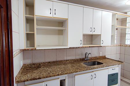 Apartamento à venda com 67m², 2 quartos e 1 vagaCozinha