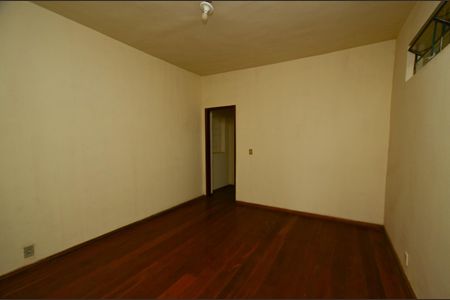 Casa à venda com 200m², 8 quartos e 2 vagasQuarto 2 - Suíte