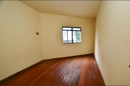 Casa à venda com 200m², 8 quartos e 2 vagasQuarto 2 - Suíte