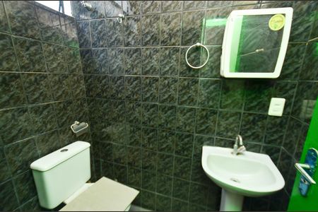 Casa à venda com 200m², 8 quartos e 2 vagasBanheiro de Serviço