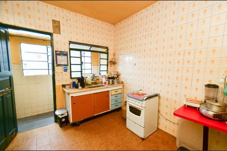 Casa à venda com 200m², 8 quartos e 2 vagasCozinha