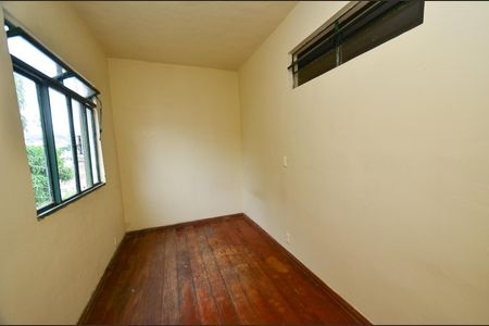 Casa à venda com 200m², 8 quartos e 2 vagasQuarto 2 - Suíte