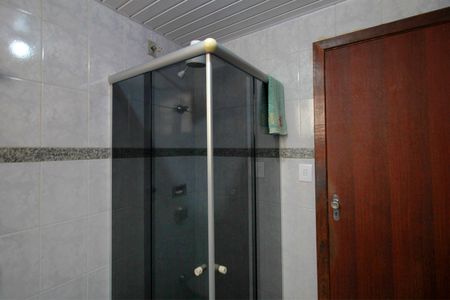 Casa à venda com 281m², 3 quartos e 3 vagasBanheiro