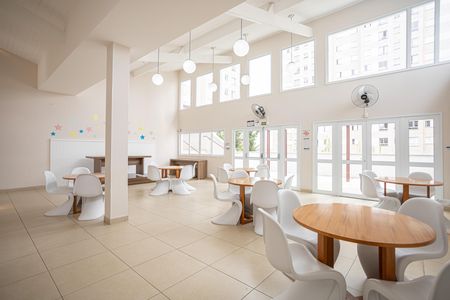 Apartamento para alugar com 46m², 2 quartos e 1 vaga Apartamento para alugar com 46m², 2 quartos e 1 vagaÁrea Comum