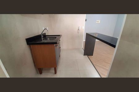 Apartamento para alugar com 46m², 2 quartos e 1 vaga Apartamento para alugar com 46m², 2 quartos e 1 vagaCozinha